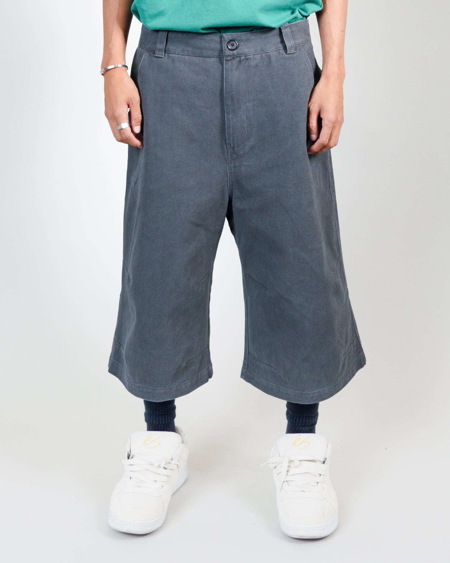 Darted Knee Long Short