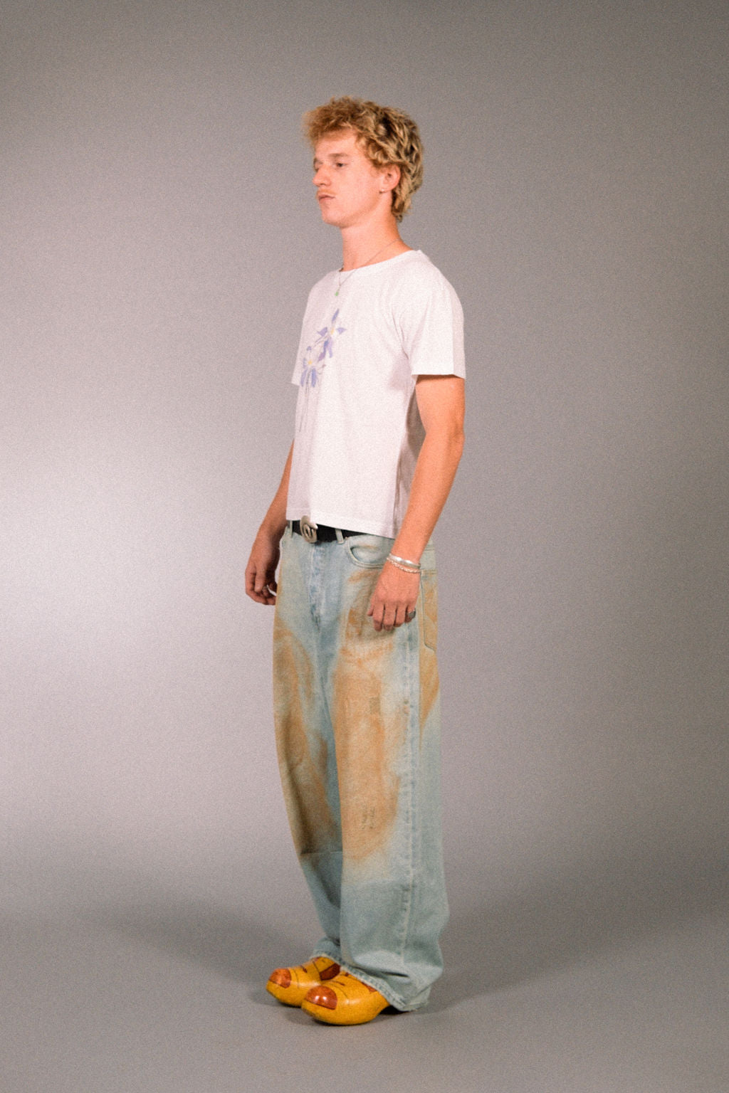 Columbine Tee in Piano White - Puppet Theater