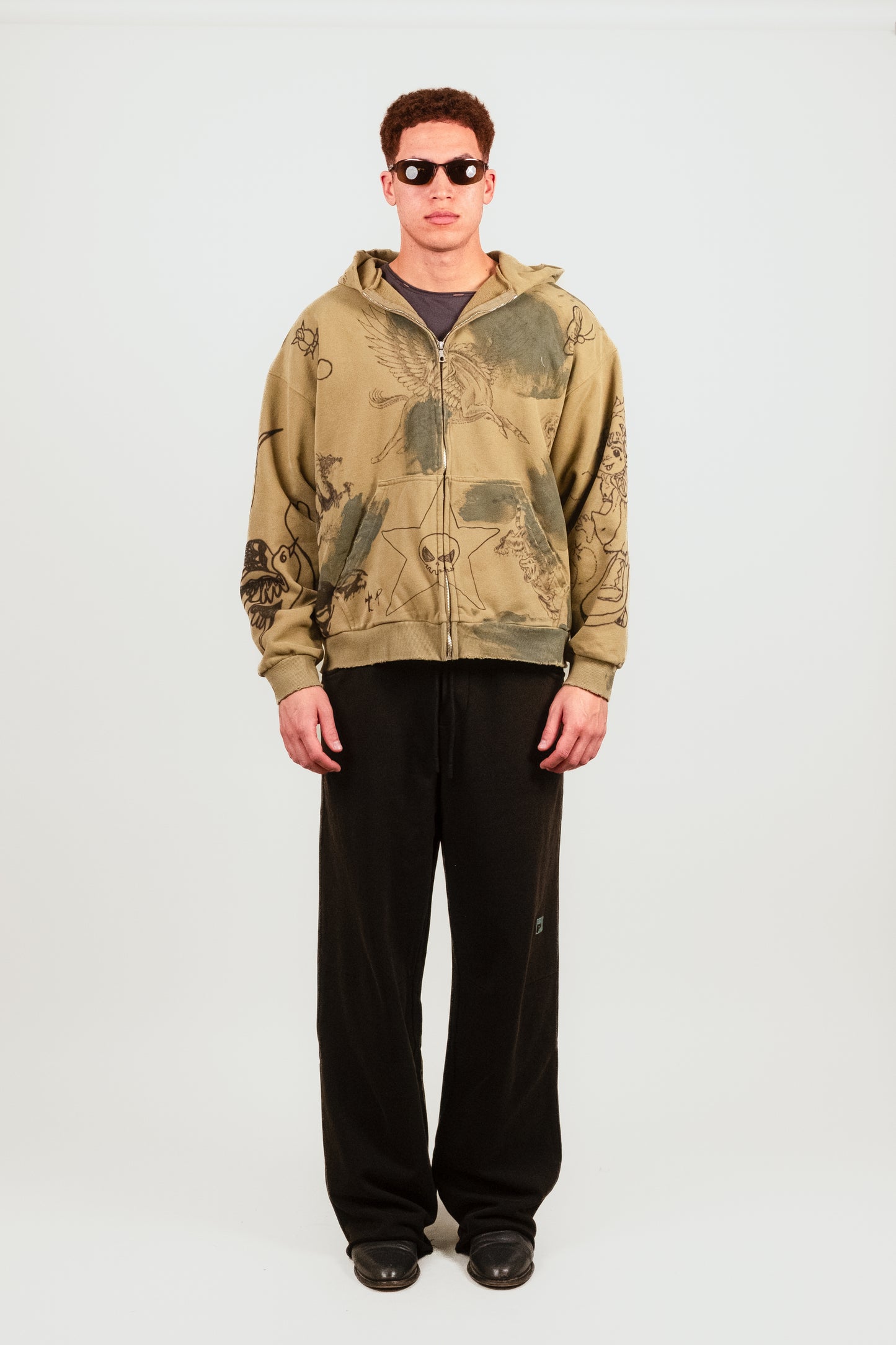 Second Skin Hoodie in Grunge - Puppet Theater