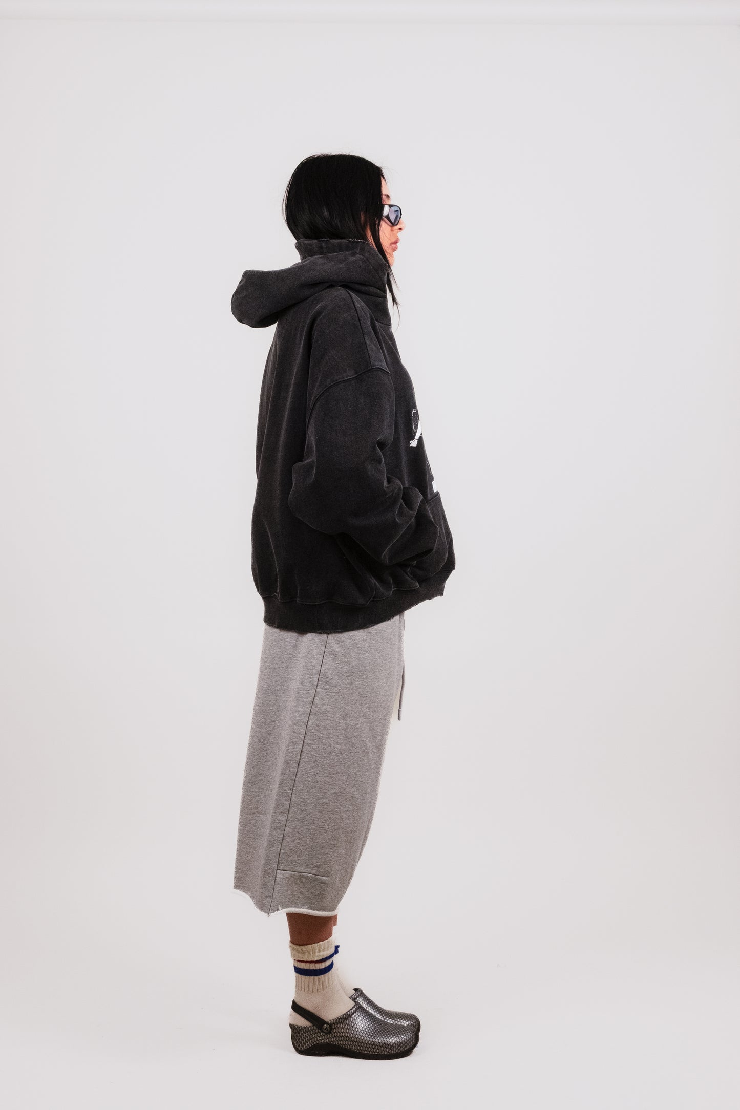 86 Mid-Length Shorts - Puppet Theater