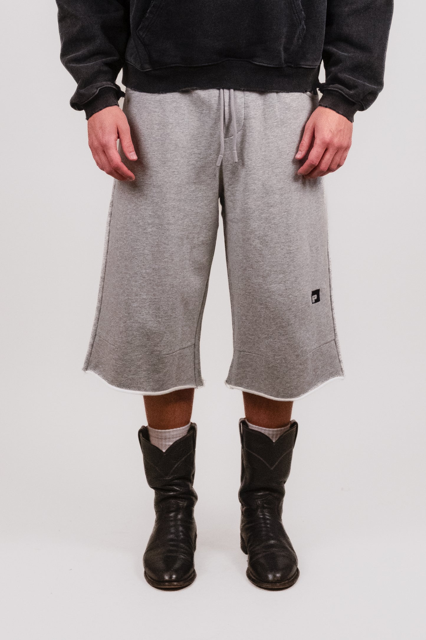 86 Mid-Length Shorts - Puppet Theater