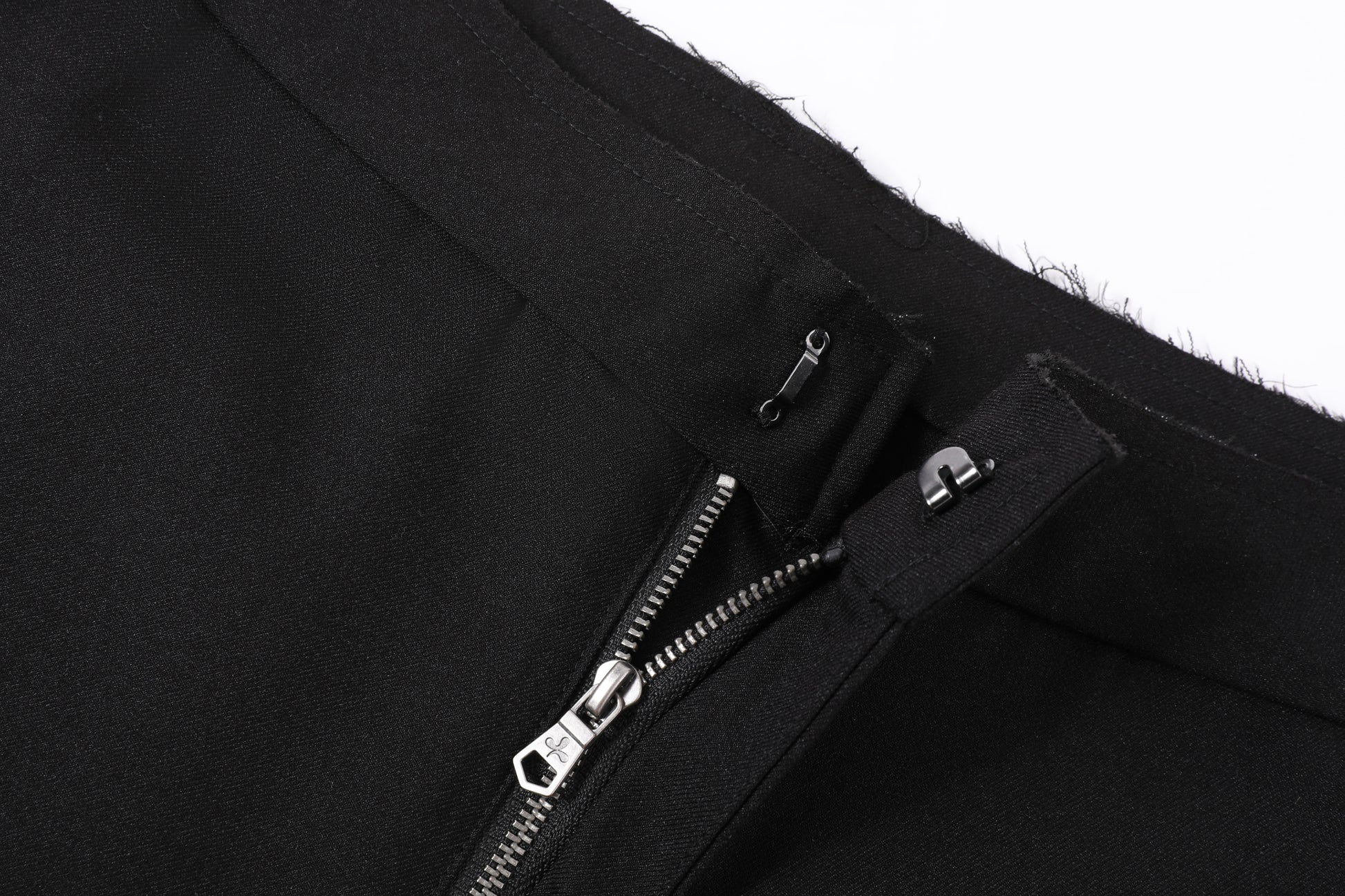 Poet Trousers - Puppet-Theater