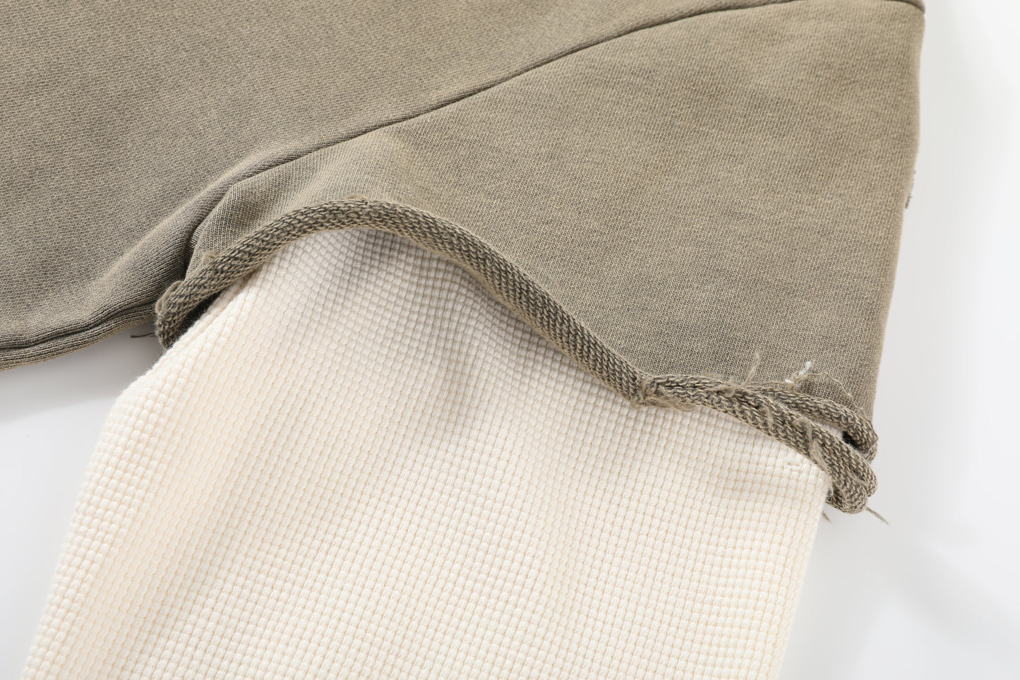 Sensitive Research Long Sleeve Thermal - Puppet-Theater