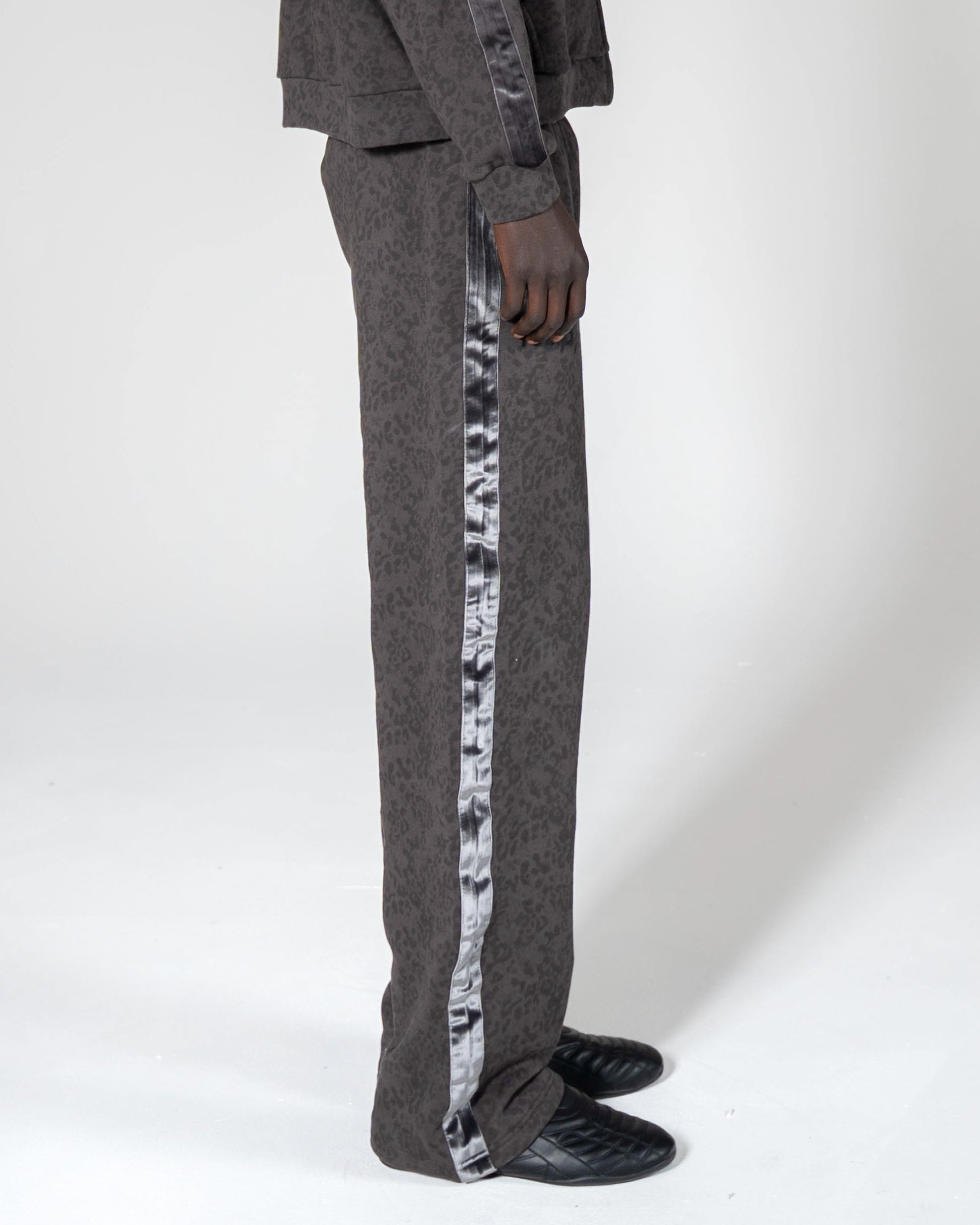 Punk Sweat Suit - Puppet-Theater