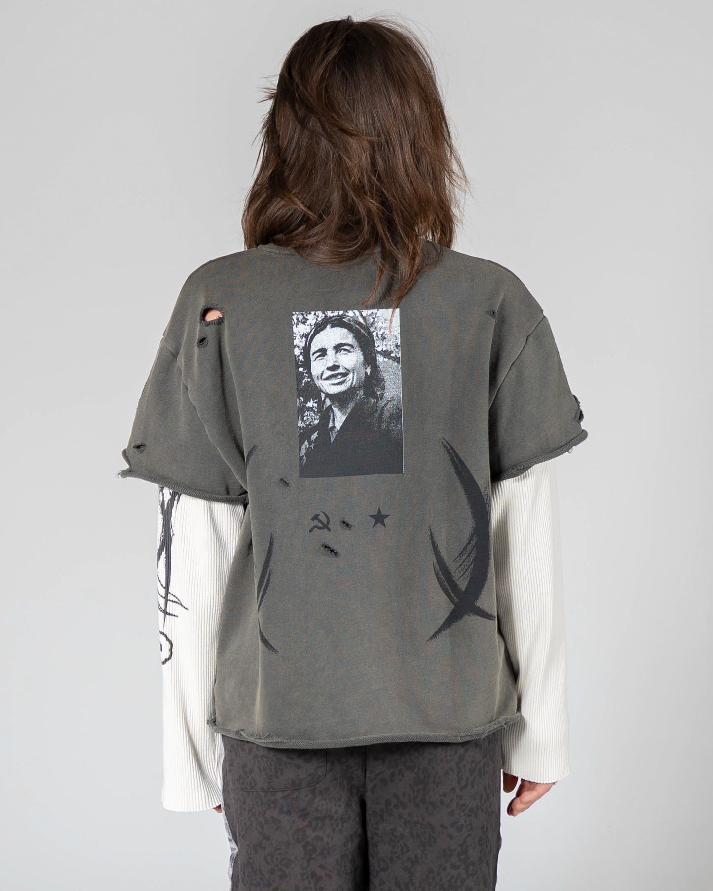 Socialist Hero Kumri Re-Edition - Puppet-Theater