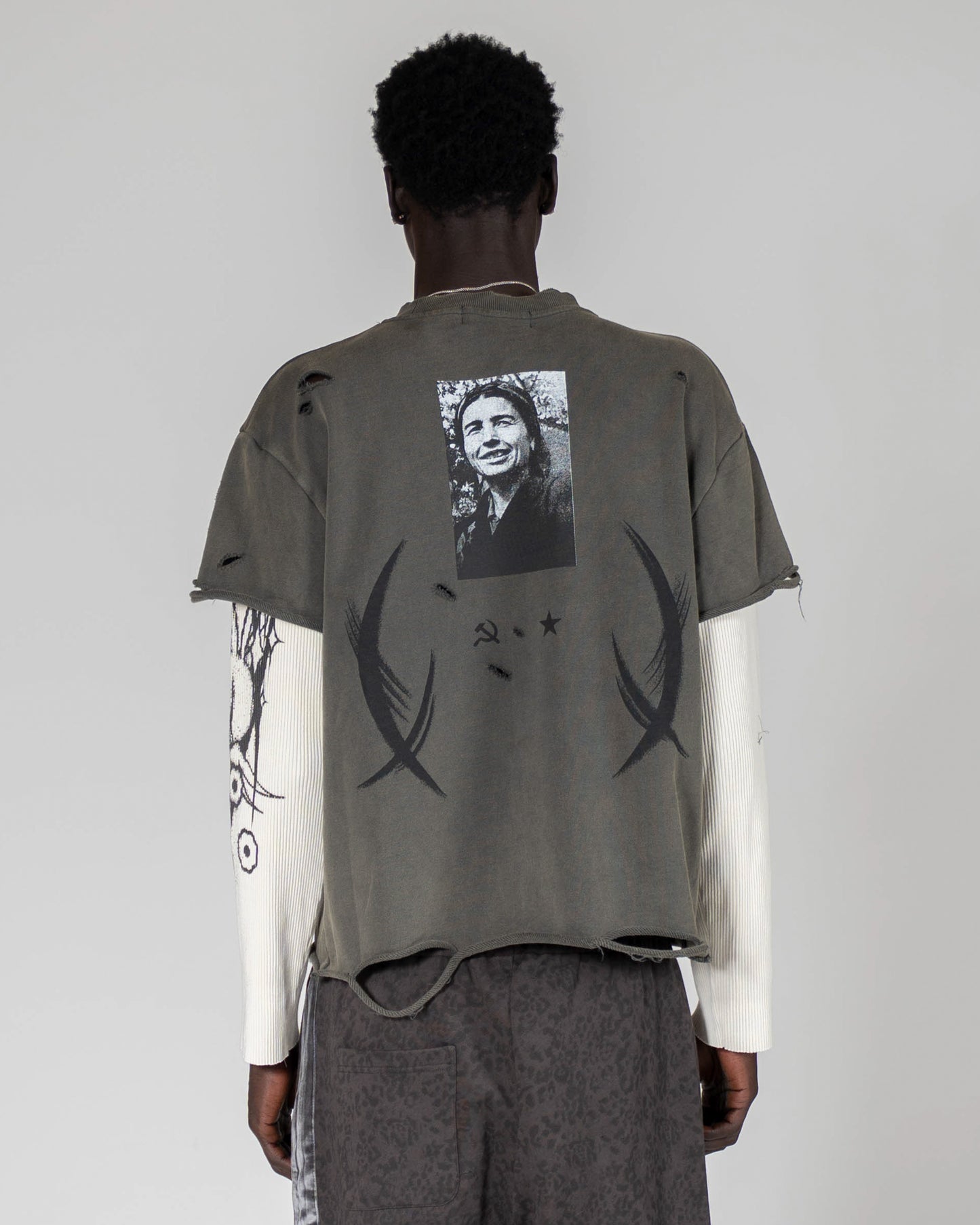 Socialist Hero Kumri Re-Edition - Puppet-Theater