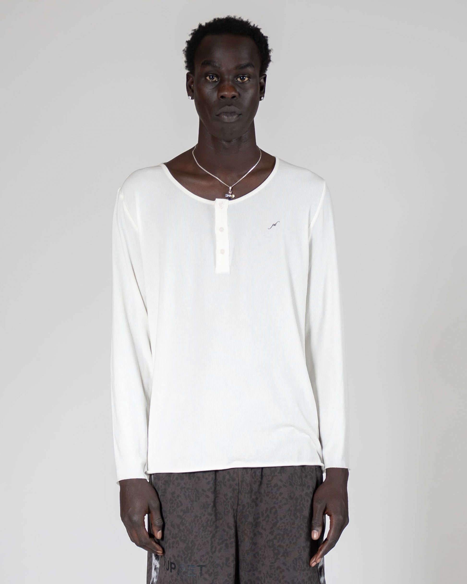 Delicate Wide Neck Henley - Puppet-Theater