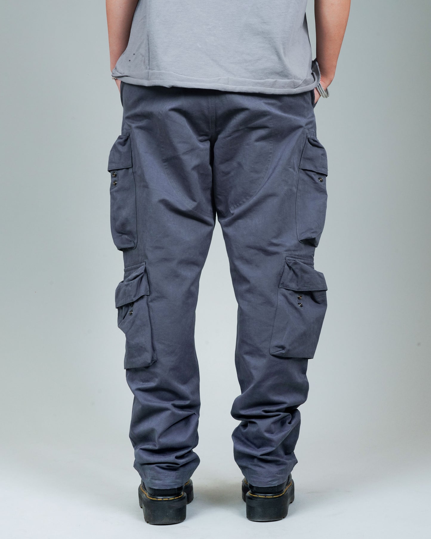 4 Pocket Volume Cargo