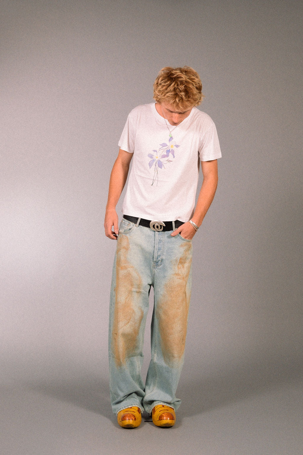 Columbine Tee in Piano White - Puppet Theater