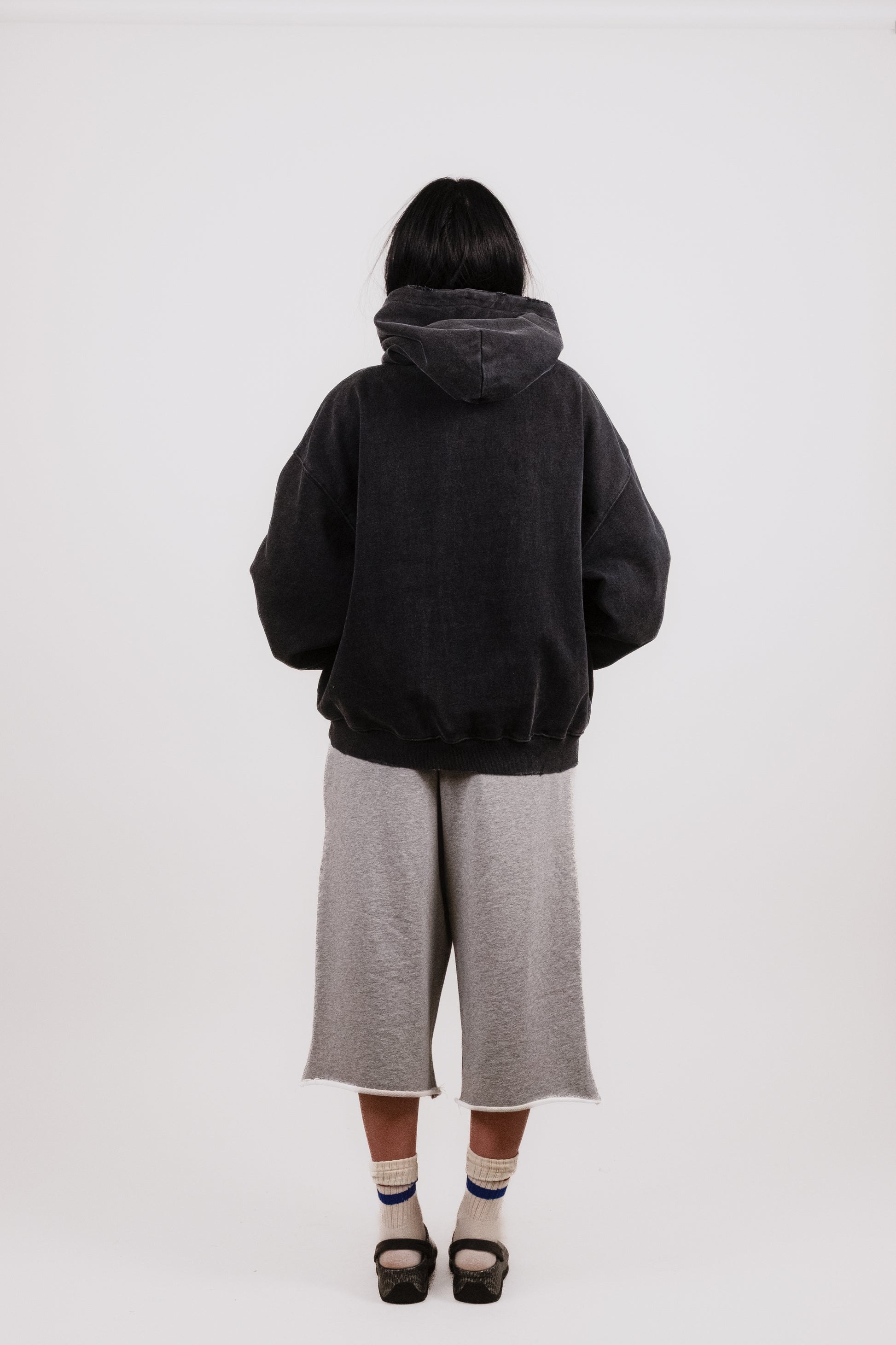 86 Mid-Length Shorts - Puppet Theater
